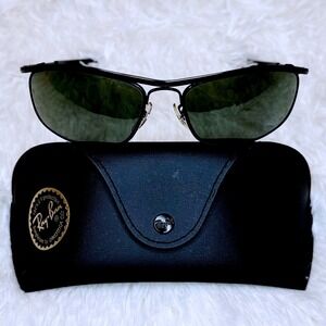 Vintage Ray-Ban B&L Olympian W0646 Black Metal Frame Sunglasses with Case
